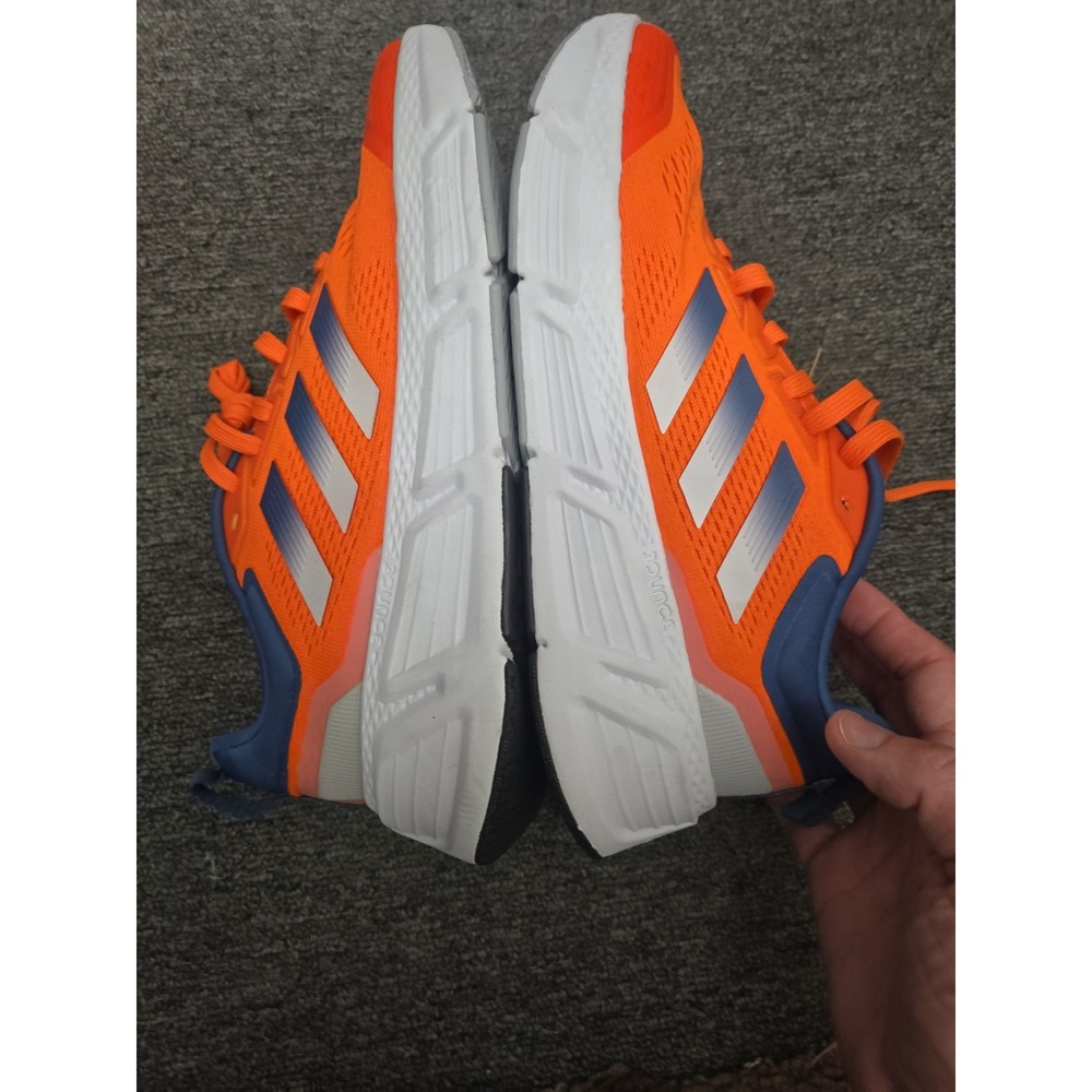Mismates Size 8.5 With A 9 adidas Questar Orange - Picture 5 of 8